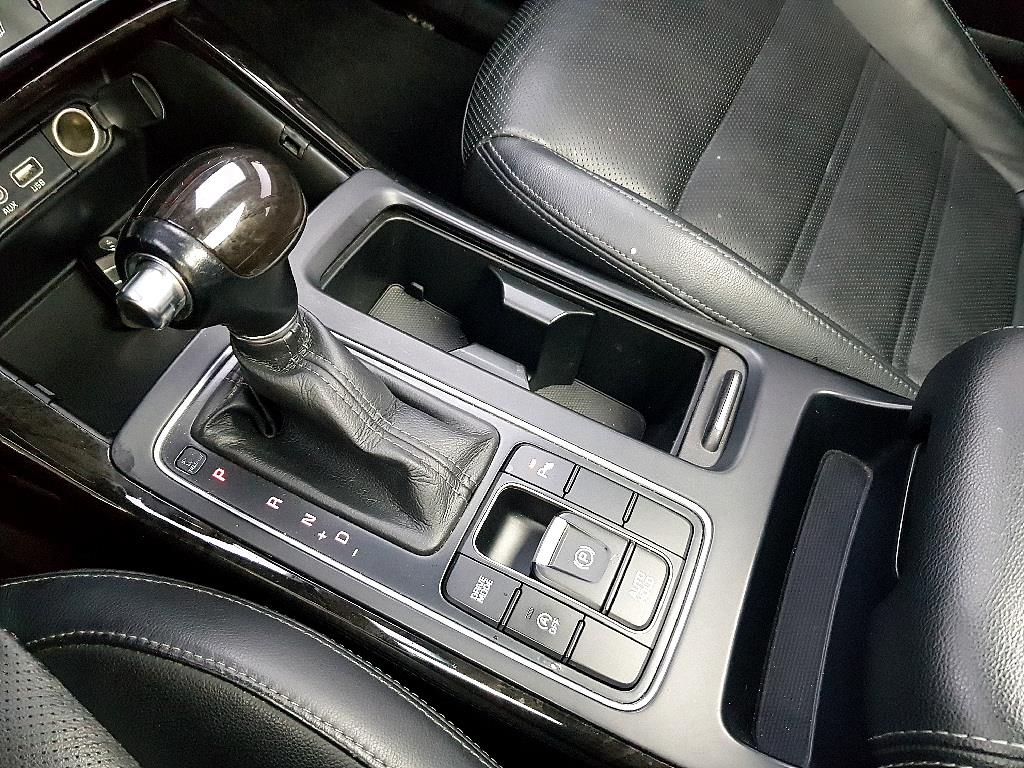 KIA Sorento - Vista 11