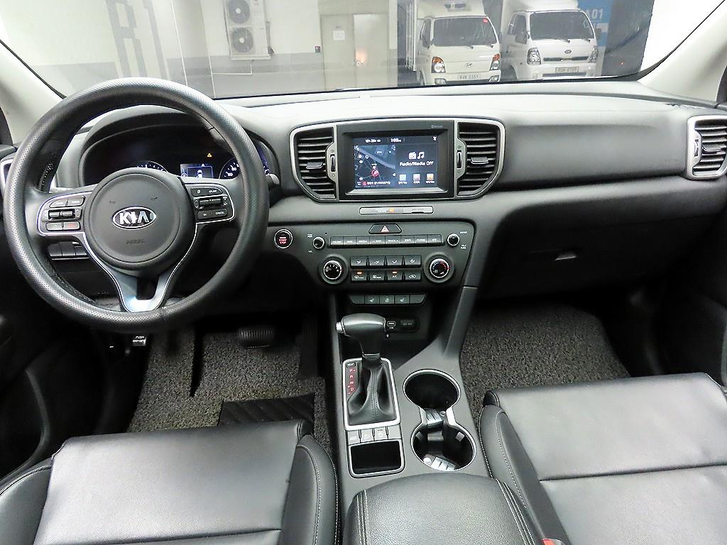 KIA Sportage - Vista 8