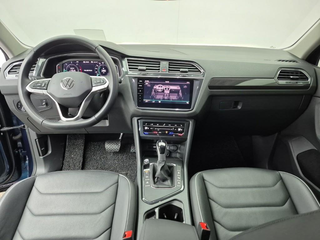 Volkswagen Tiguan - Vista 5