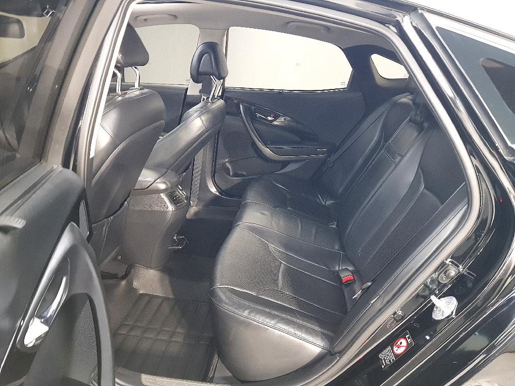 HYUNDAI Grandeur - Vista 9