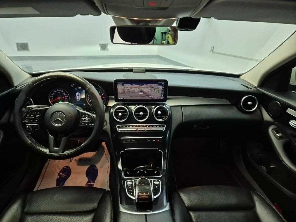 Mercedes Benz C Class - Vista 7