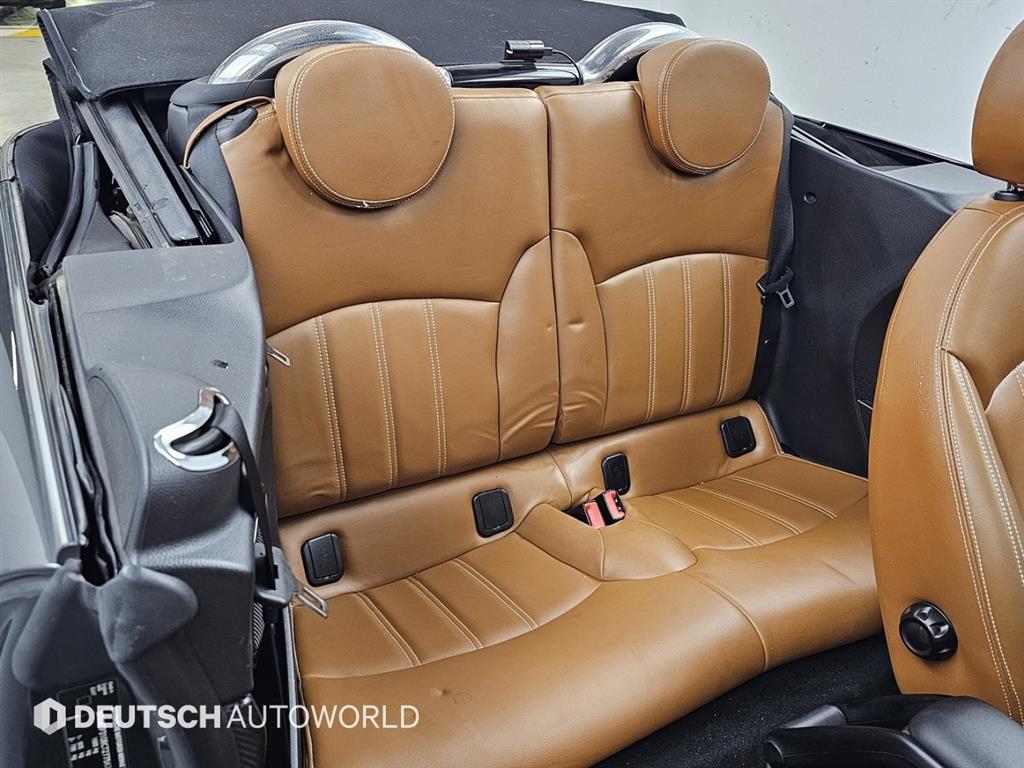 Mini Cooper Convertible - Vista 12