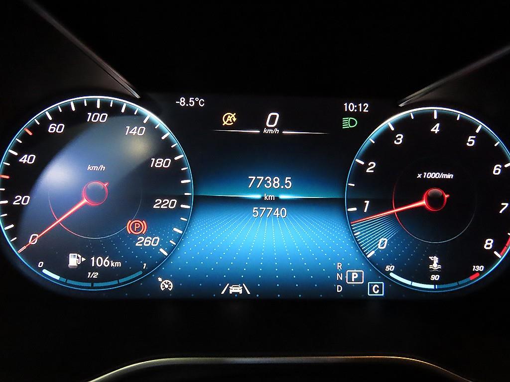 Mercedes Benz GLC Class - Vista 9