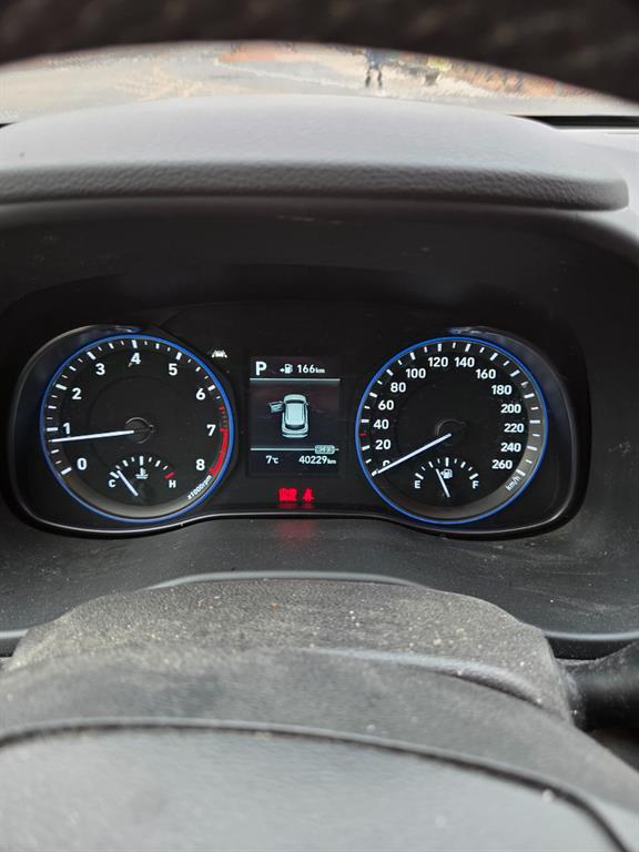 HYUNDAI Kona - Vista 3