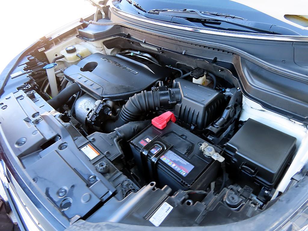 Ssangyong Tivoli 2017 Blanco - Importación desde Corea - HF Imports Iquique - Foto 19