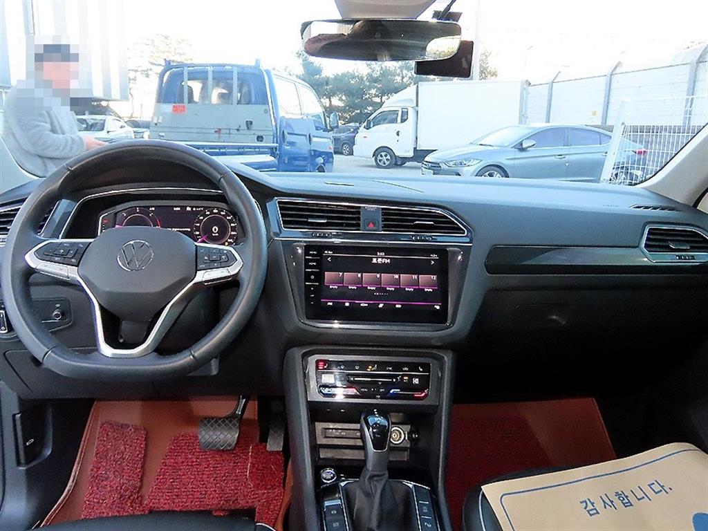 Volkswagen Tiguan - Vista 7