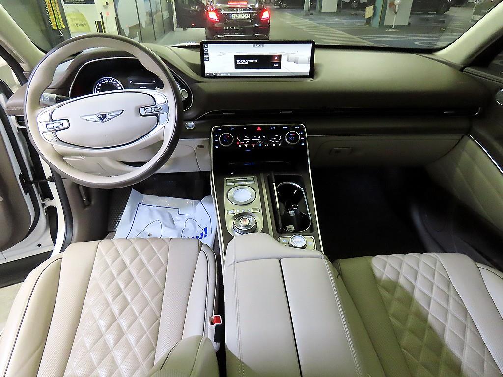 Genesis GV80 - Vista 10