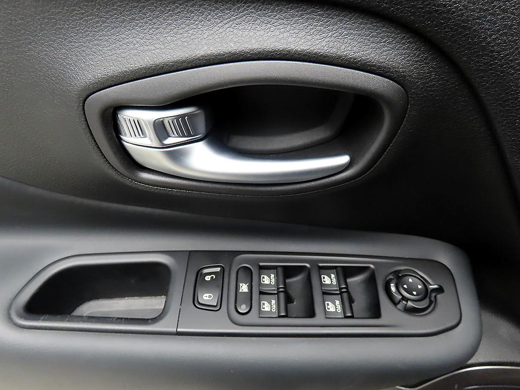 Jeep Renegade - Vista 11