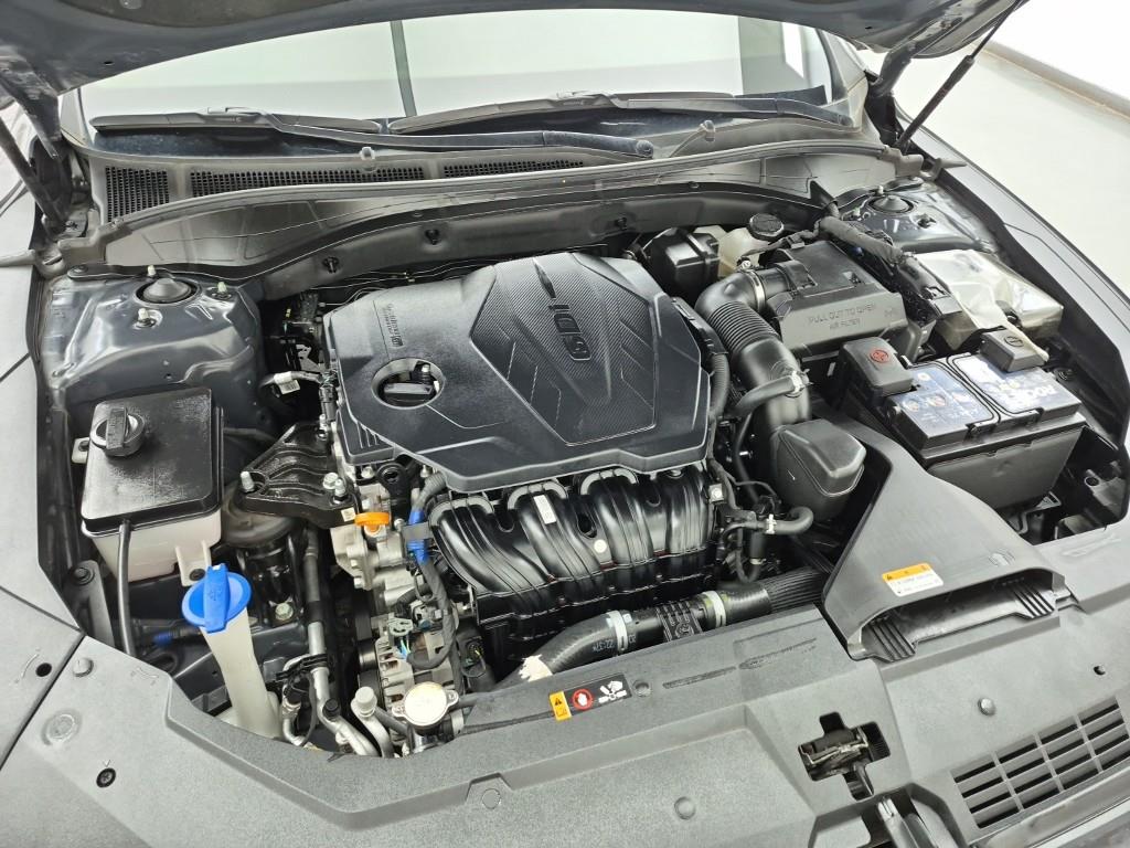 HYUNDAI Grandeur - Vista 6