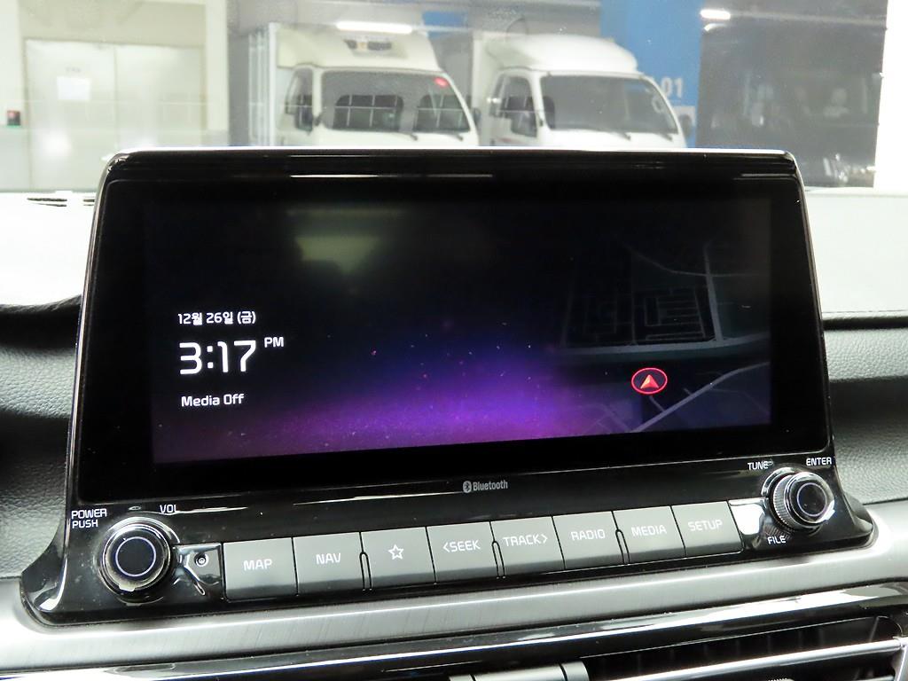 KIA Seltos - Vista 9