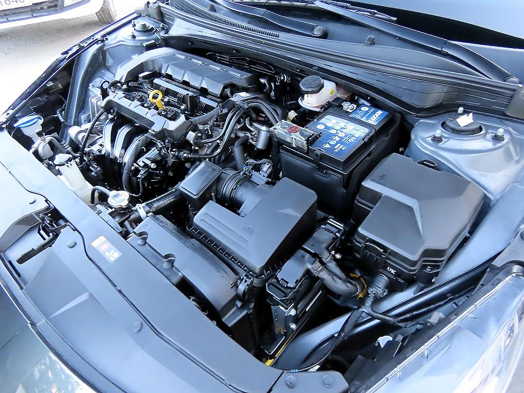 HYUNDAI Avante 2021 Gris - Importación desde Corea - HF Imports Iquique - Foto 17