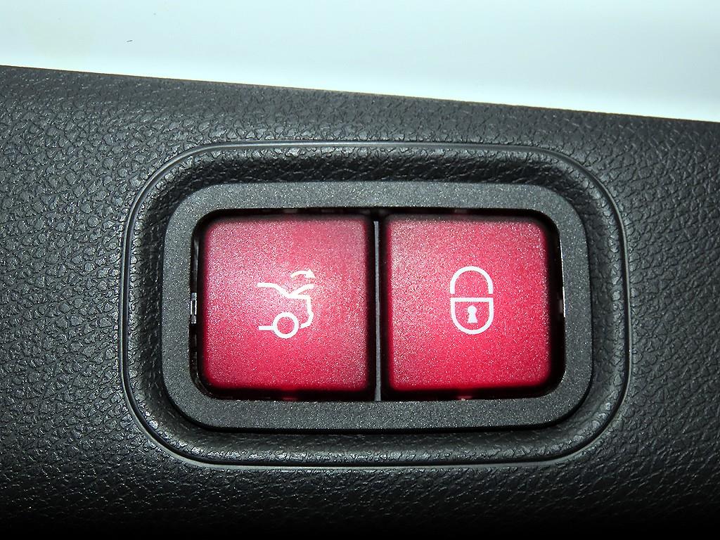 Mercedes Benz E class 2018 Blanco - Importación desde Corea - HF Imports Iquique - Foto 16