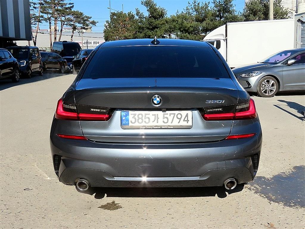 BMW 3 series - Vista 4