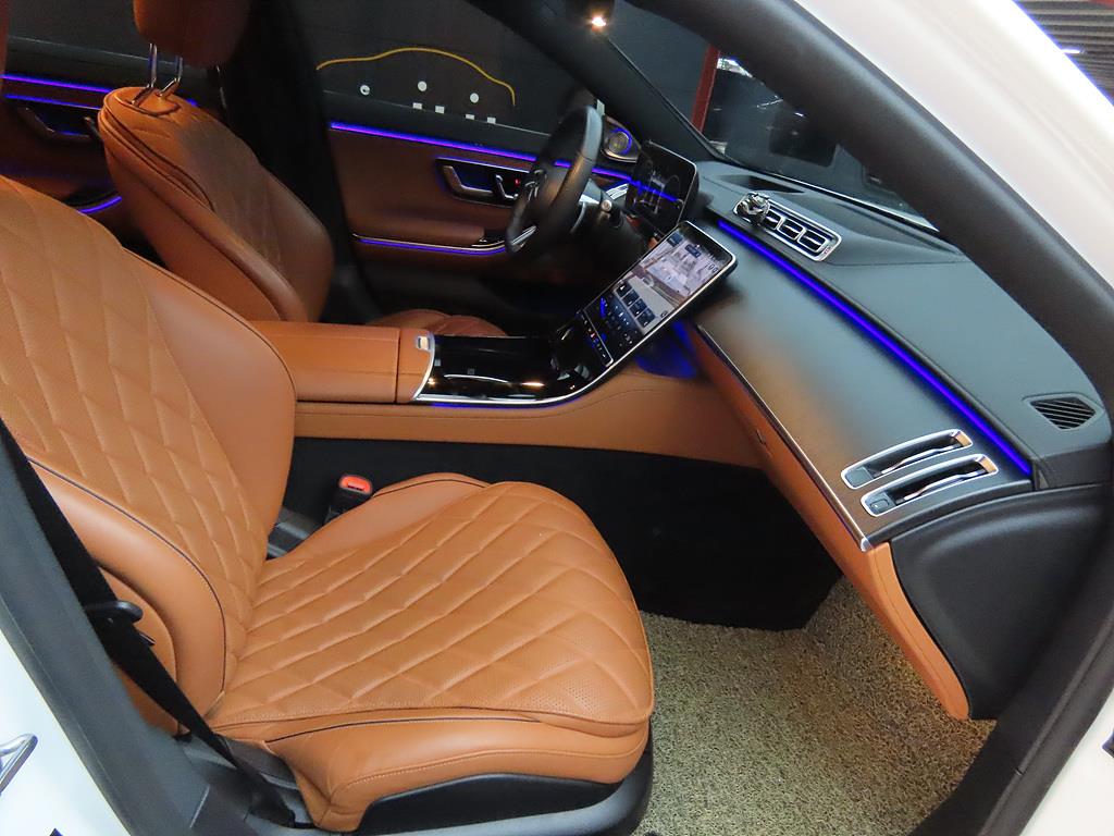 Mercedes Benz S Class - Vista 9