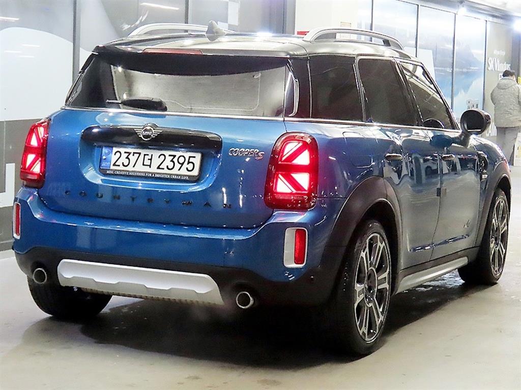 Mini Countryman - Vista 4