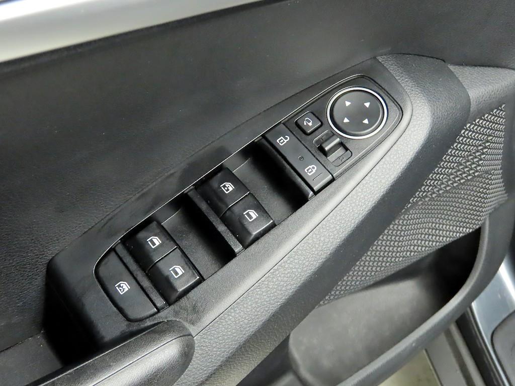 KIA Seltos - Vista 12