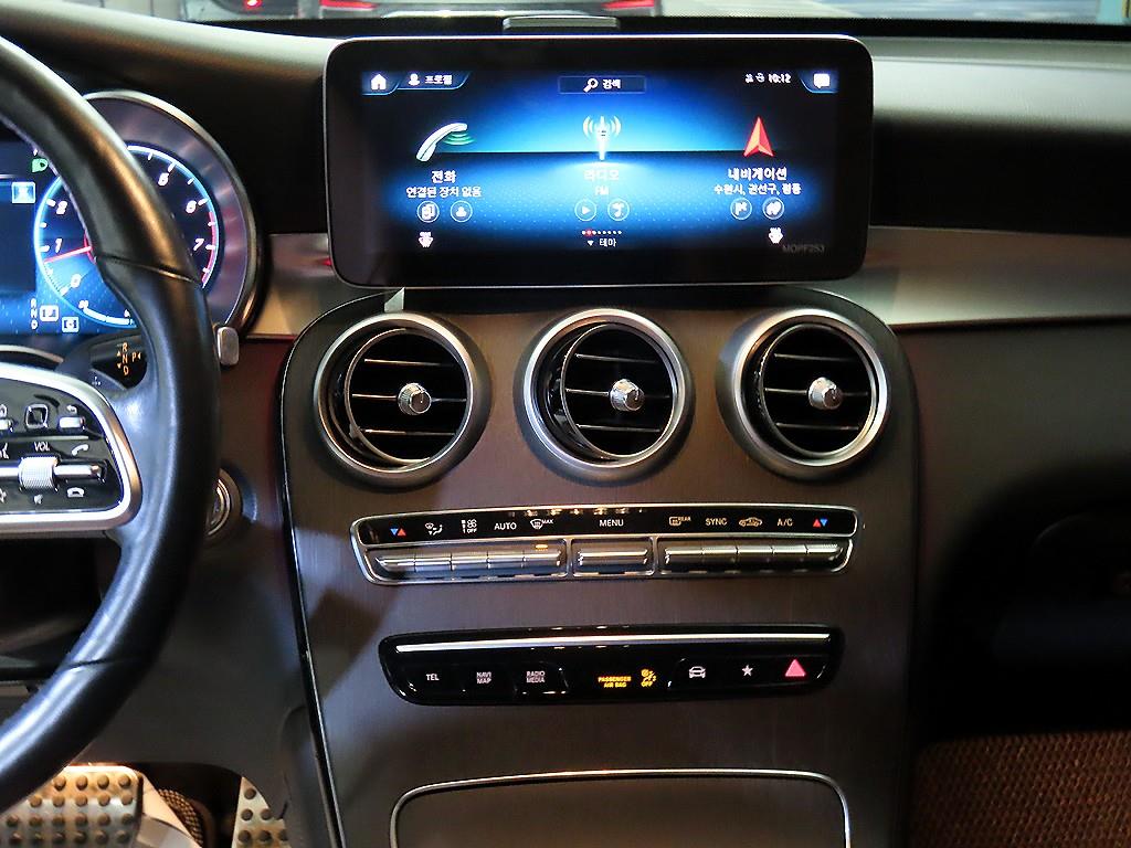 Mercedes Benz GLC Class - Vista 11