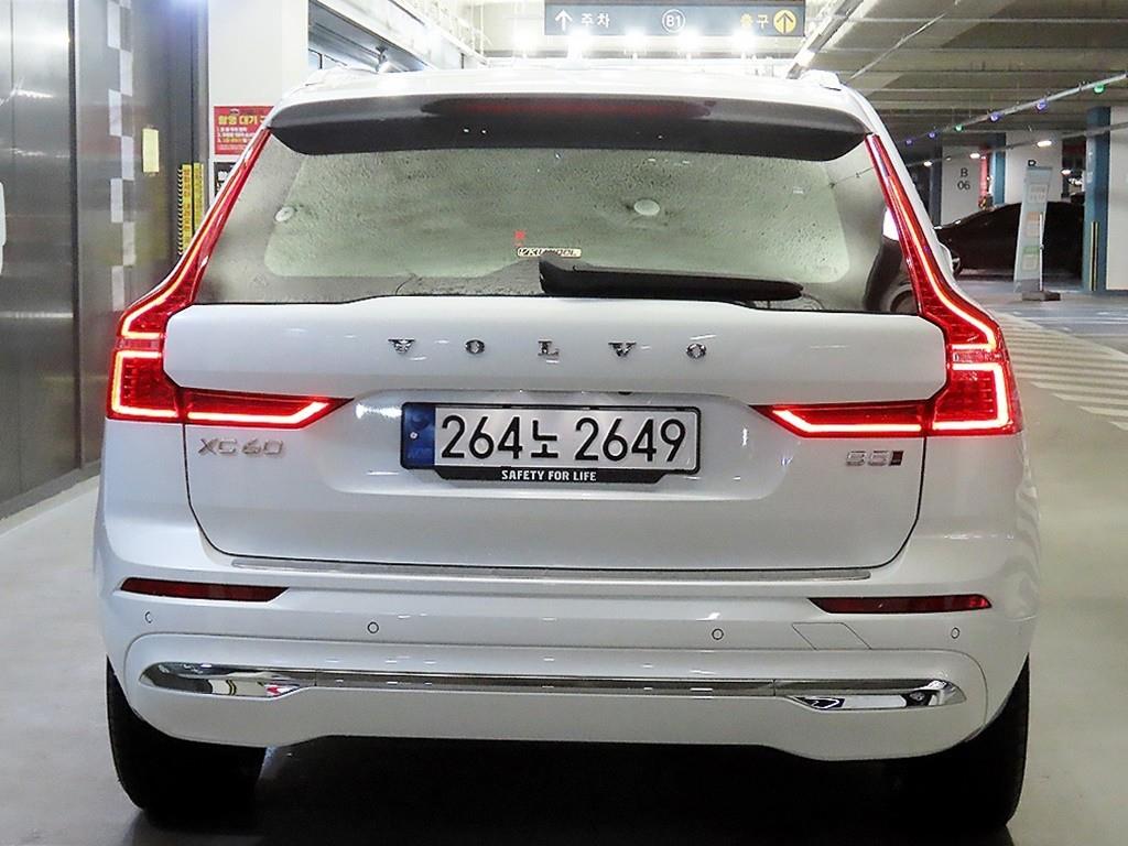 Volvo XC60 - Vista 5