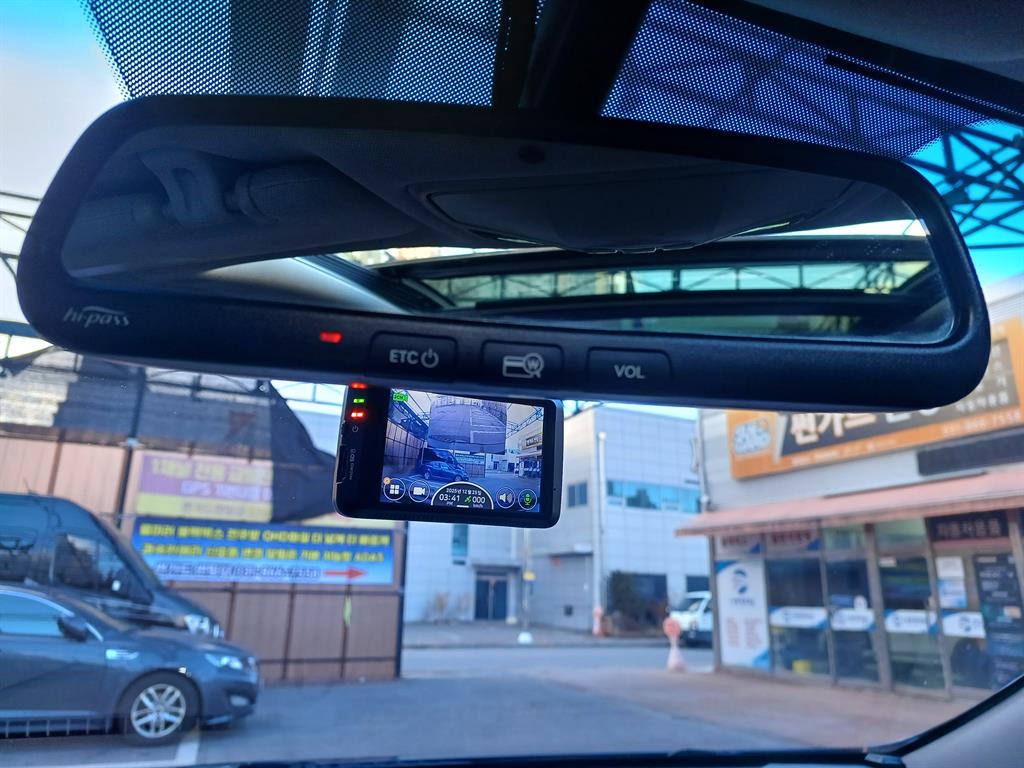 HYUNDAI Santa Fe - Vista 11