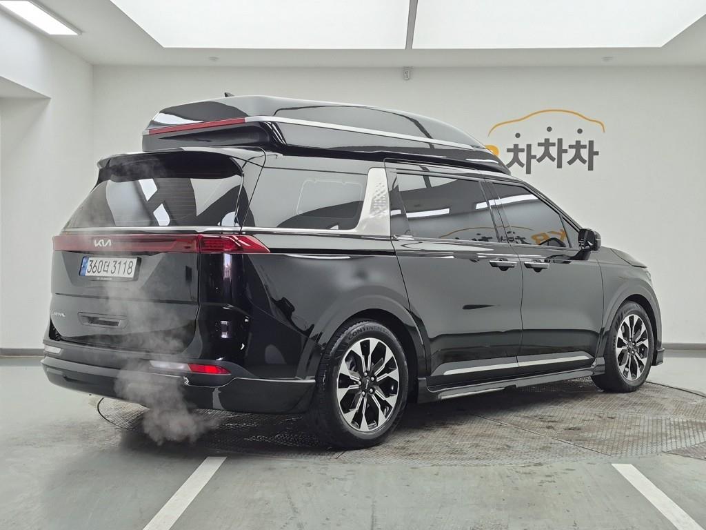 KIA Carnival - Vista 4