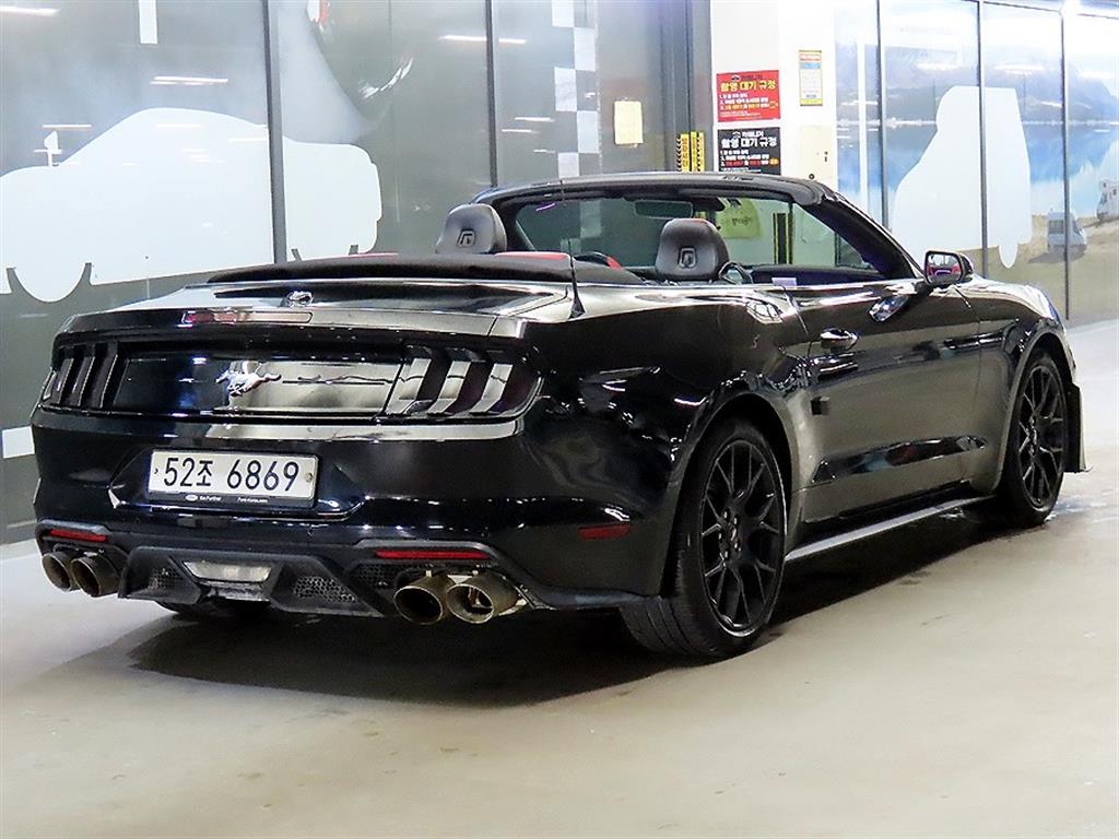 Ford Mustang - Vista 9