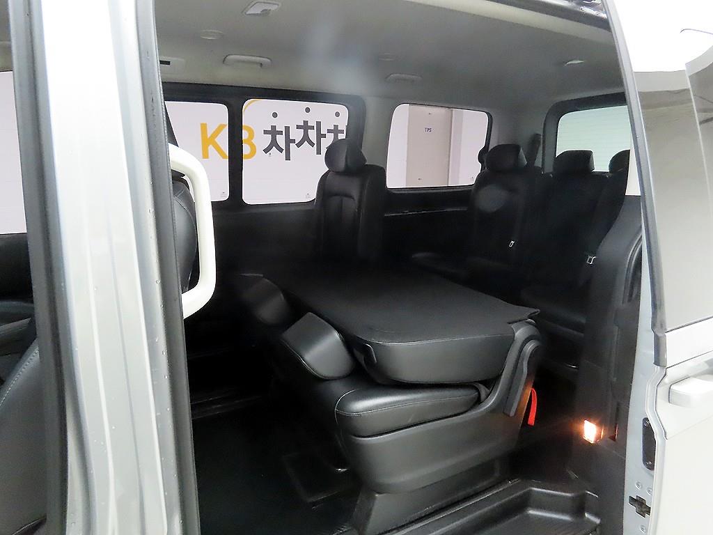 HYUNDAI Staria 2022 Gris - Importación desde Corea - HF Imports Iquique - Foto 15