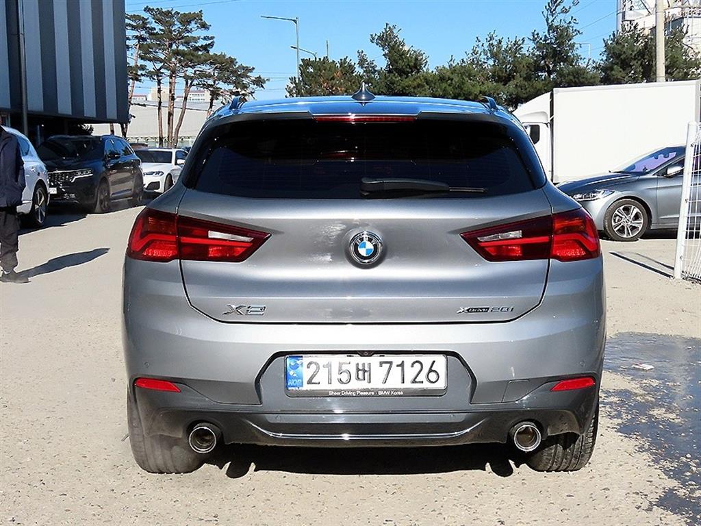BMW X2 - Vista 4
