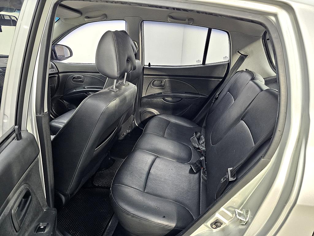 KIA Morning - Vista 9