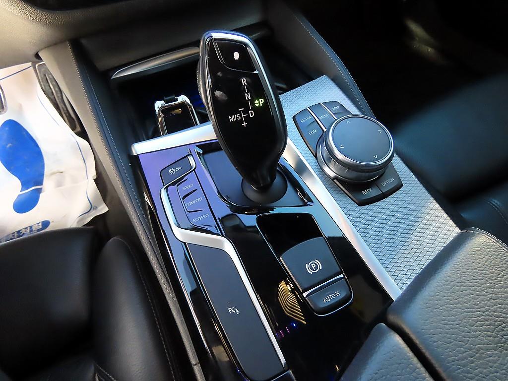 BMW 5 Series - Vista 11