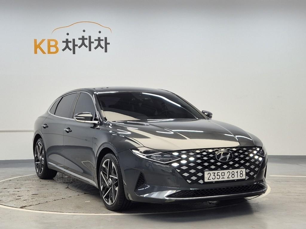 HYUNDAI Grandeur - Vista 4