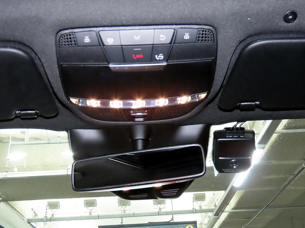 Mercedes Benz GLC Class 2020 Gris - Importación desde Corea - HF Imports Iquique - Foto 13