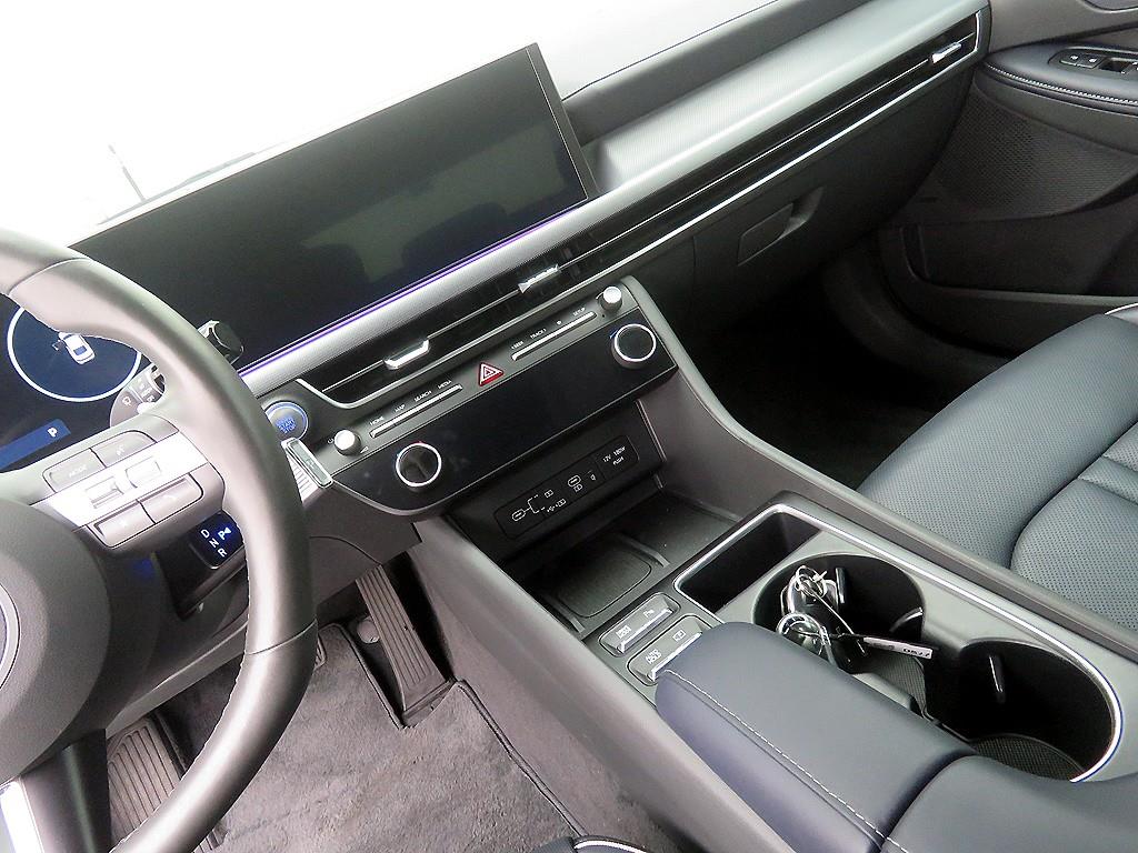 HYUNDAI Sonata - Vista 10