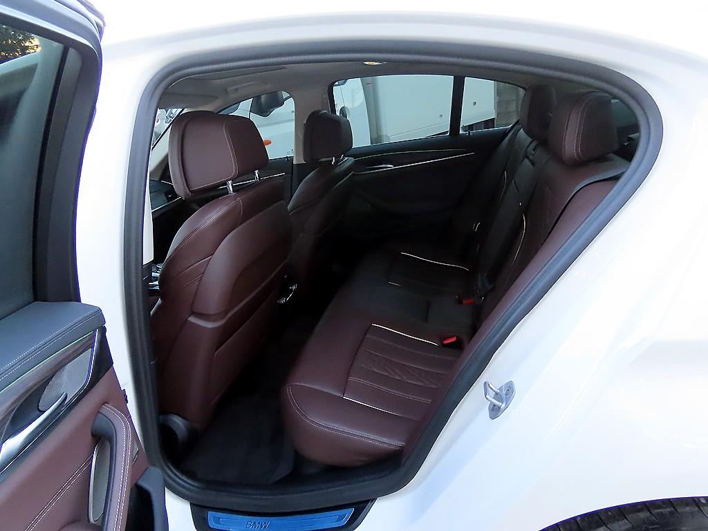 BMW 5 Series - Vista 6