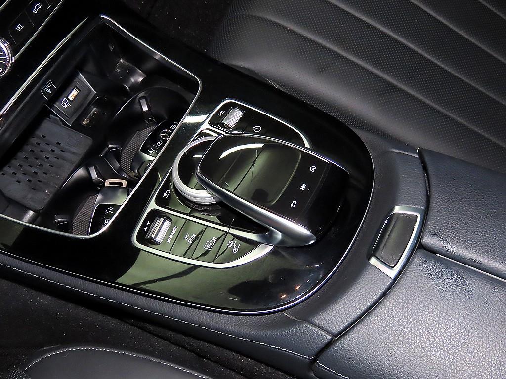Mercedes Benz E class 2020 Negro - Importación desde Corea - HF Imports Iquique - Foto 13