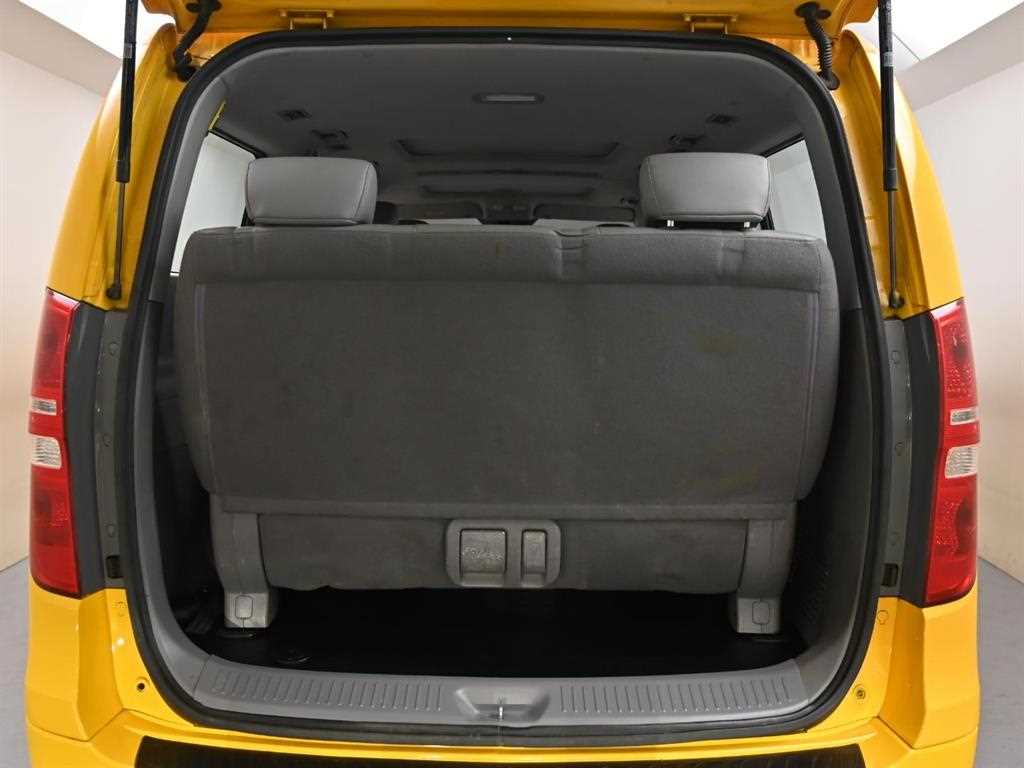 HYUNDAI Starex 2017 Amarillo - Importación desde Corea - HF Imports Iquique - Foto 20