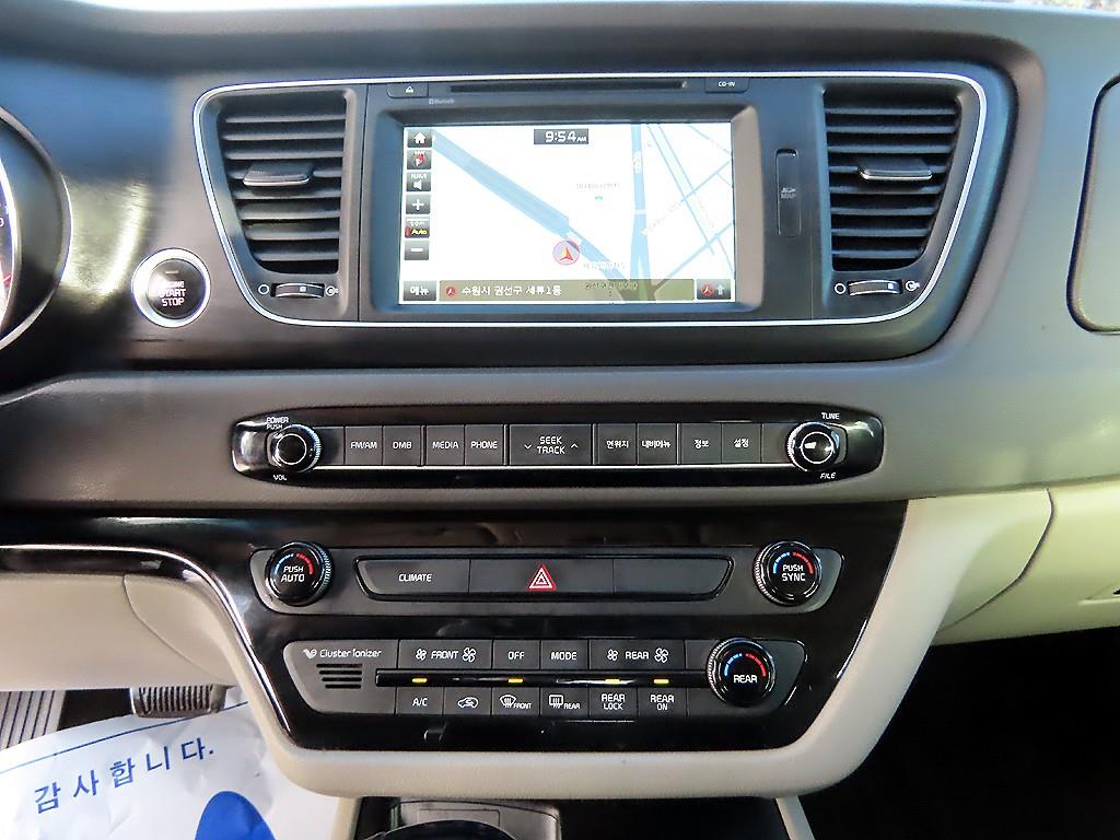 KIA Carnival 2015 Gris - Importación desde Corea - HF Imports Iquique - Foto 14