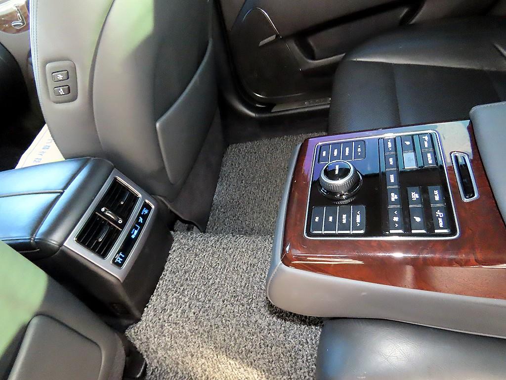 HYUNDAI Equus 2013 Plateado - Importación desde Corea - HF Imports Iquique - Foto 17