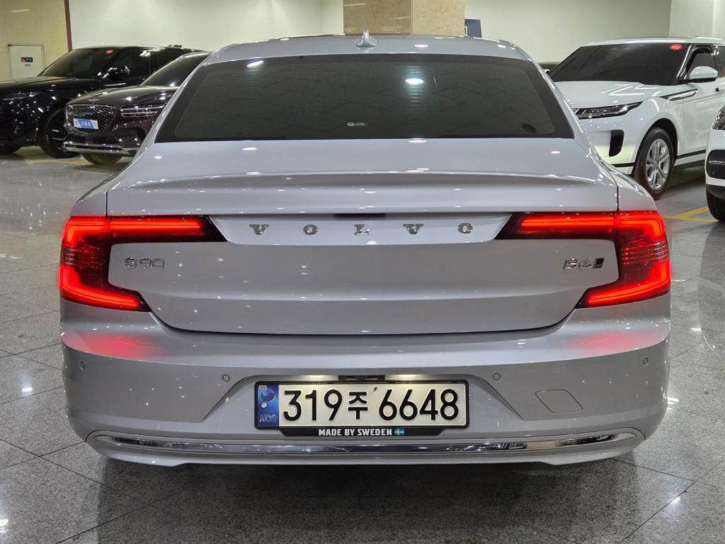 Volvo S90 - Vista 4