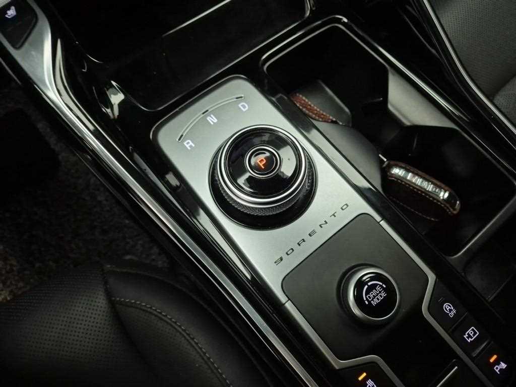 KIA Sorento - Vista 8