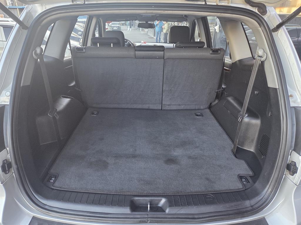 HYUNDAI Santa Fe - Vista 5