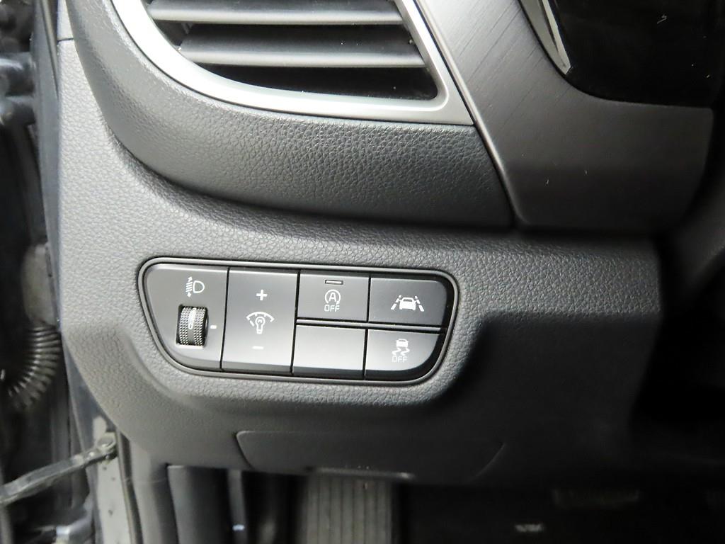 KIA Seltos 2020 Gris - Importación desde Corea - HF Imports Iquique - Foto 13