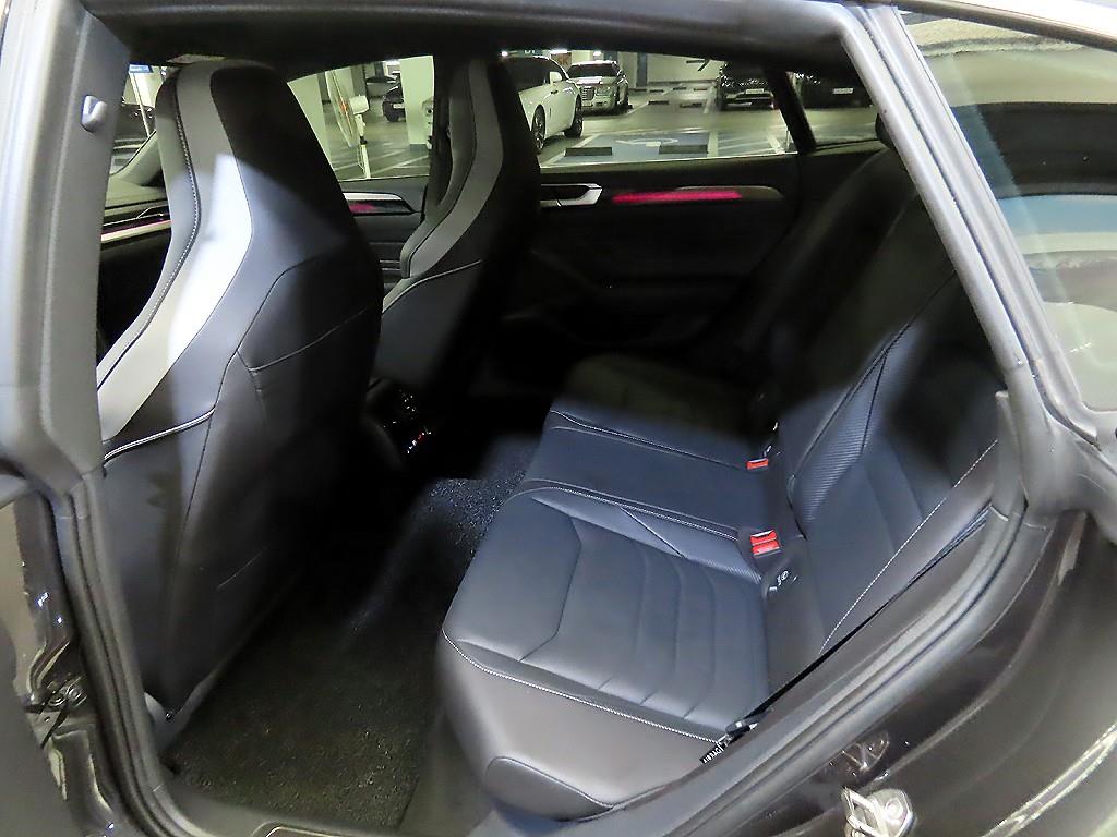 Volkswagen Arteon - Vista 7