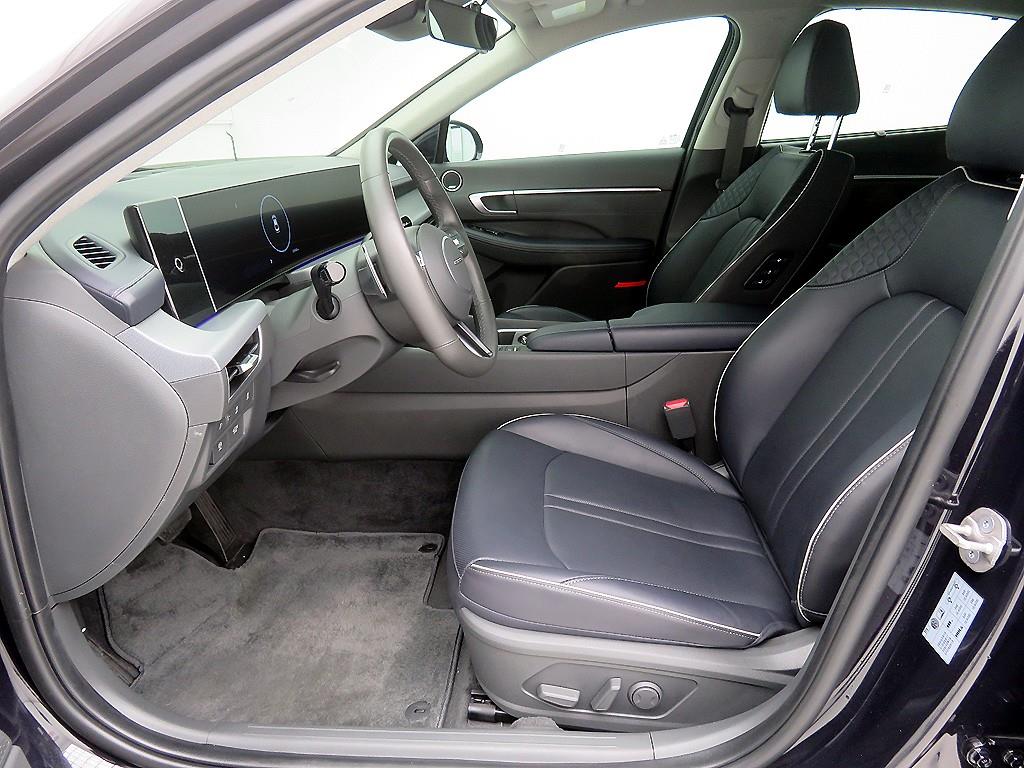 HYUNDAI Sonata - Vista 6