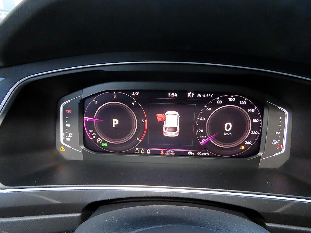 Volkswagen Tiguan - Vista 9