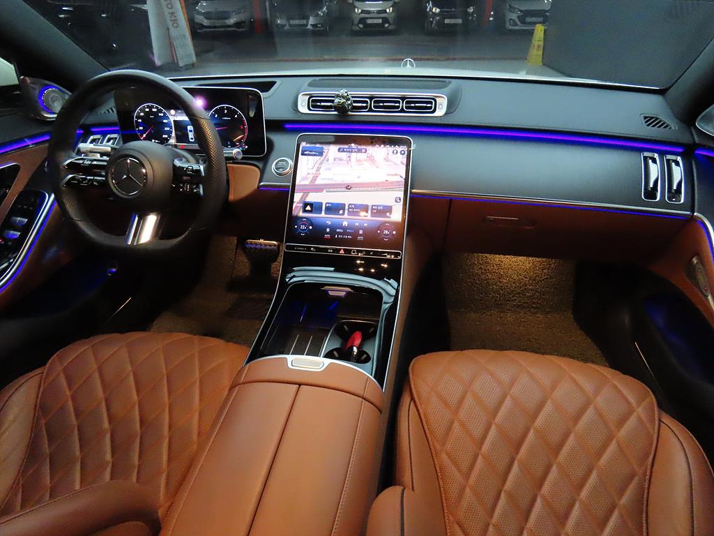 Mercedes Benz S Class - Vista 5