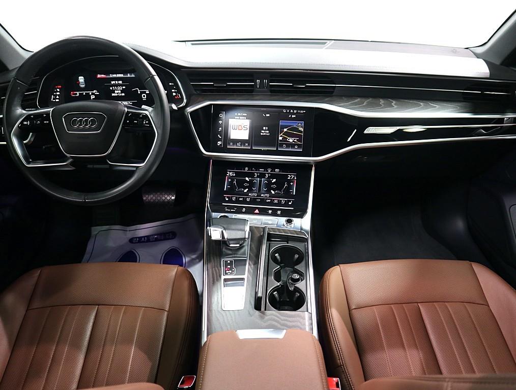 Audi A6 - Vista 5