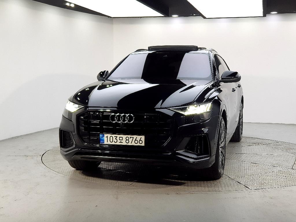 Audi Q8 - Vista 4