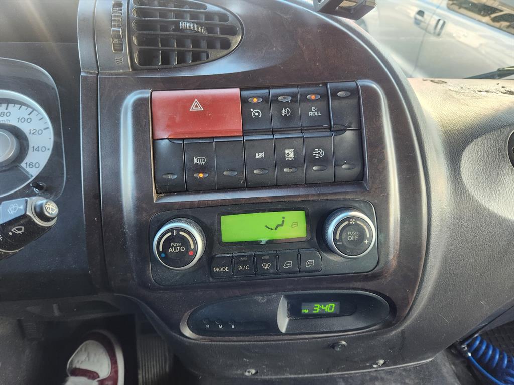 medium and large cargo Special - Vista 8