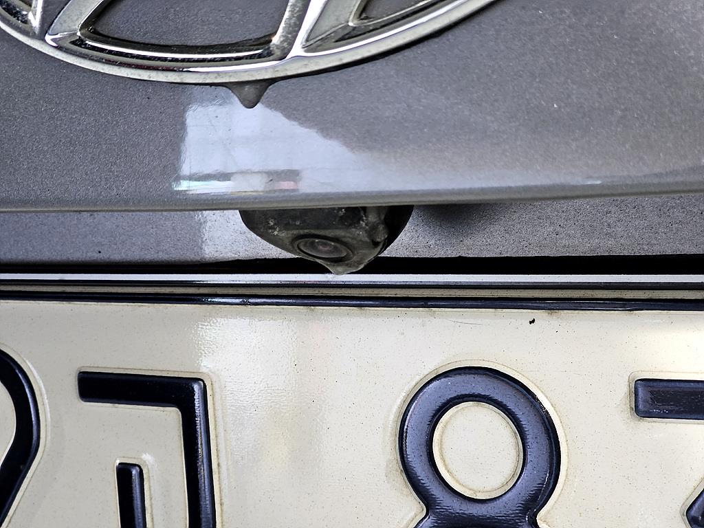 HYUNDAI Avante 2011 Gris - Importación desde Corea - HF Imports Iquique - Foto 15