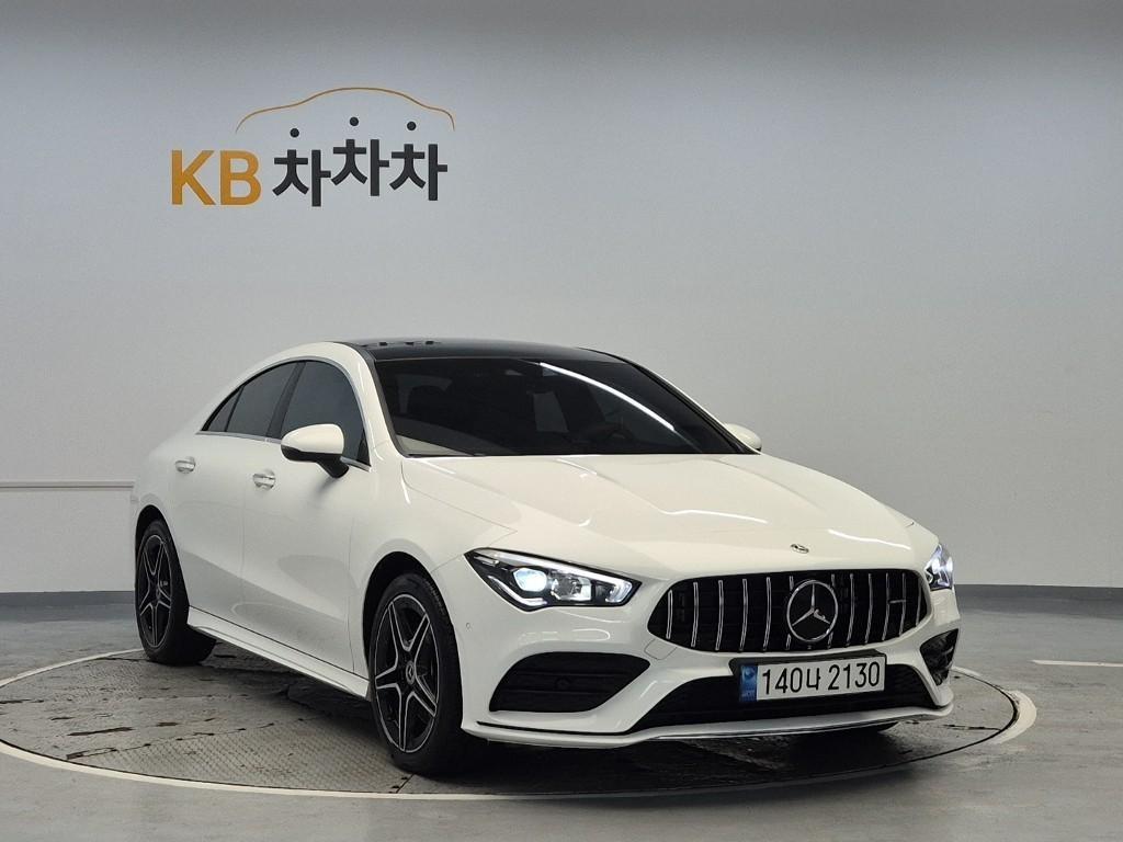 Mercedes Benz CLA Class - Vista 4